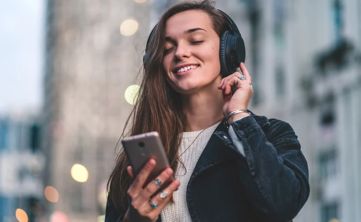 Toepassingen om naar muziek te luisteren zonder internet