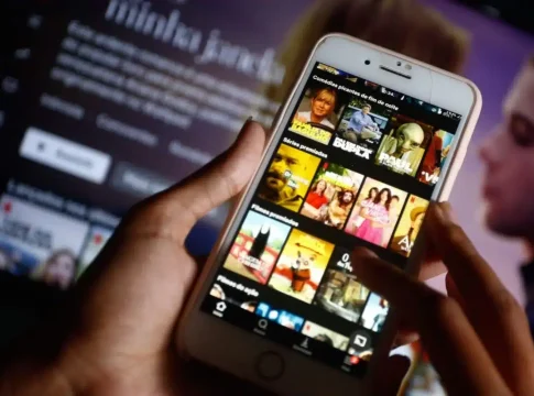 Applications to watch free movies and series on your cell phone