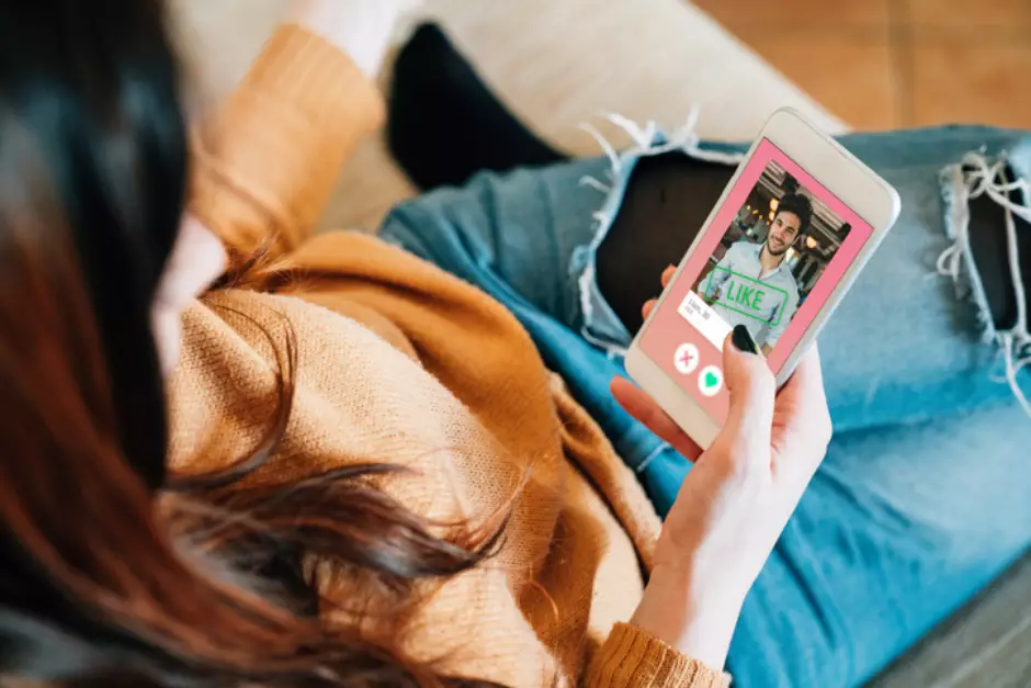 Apps to Meet People Your Age