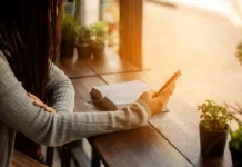 Aplicativo gratis da bíblia online no celular